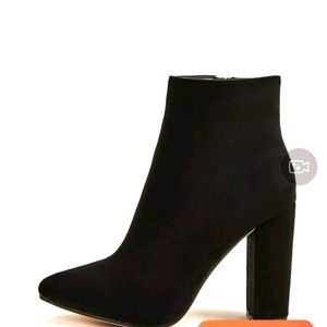 Black Boots size 9.5